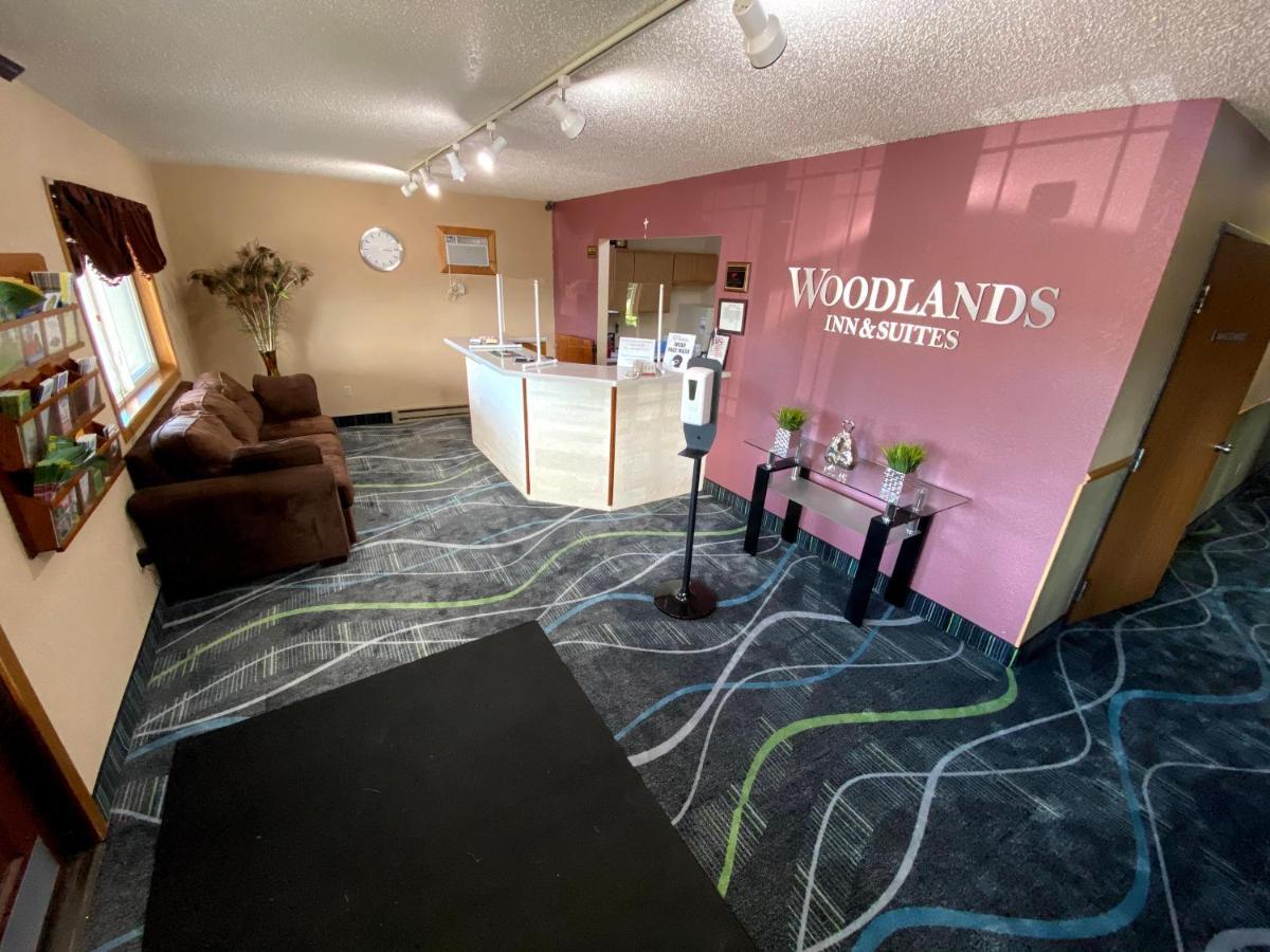 Woodland Inn & Suites Medford Екстер'єр фото