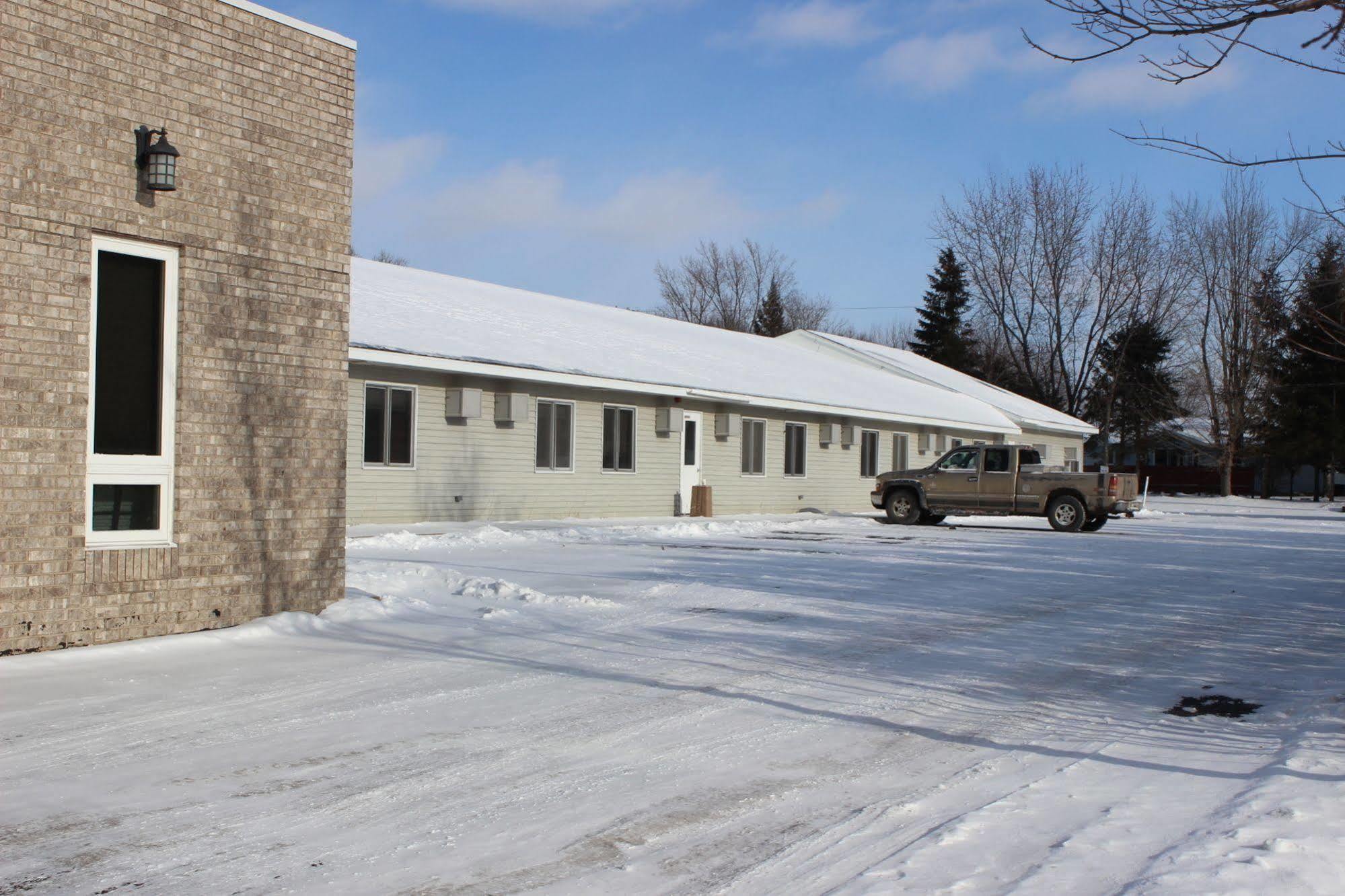Woodland Inn & Suites Medford Екстер'єр фото