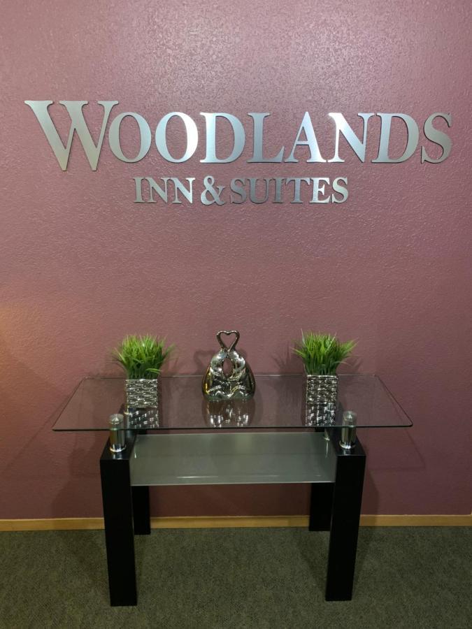 Woodland Inn & Suites Medford Екстер'єр фото